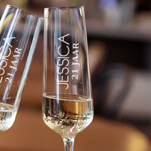 Champagneglas met Naam – Modern Verjaardag Design