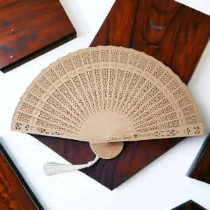 Gegraveerde Houten Waaiers