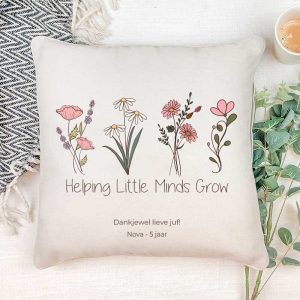 Gepersonaliseerde Kussenhoes – Helping Little Minds Grow