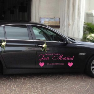 Autodecoratie Just Married met hartjes en namen