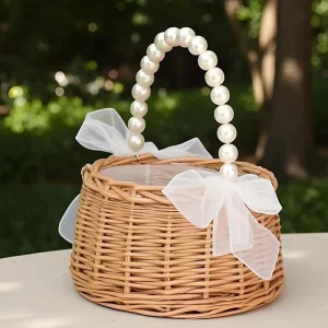 Romantisch Rieten Bloemenmandje met Parels & Strikken