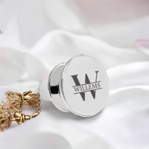 Verzilverde Wijnstop met Monogram – Persoonlijk Cadeau voor Hem